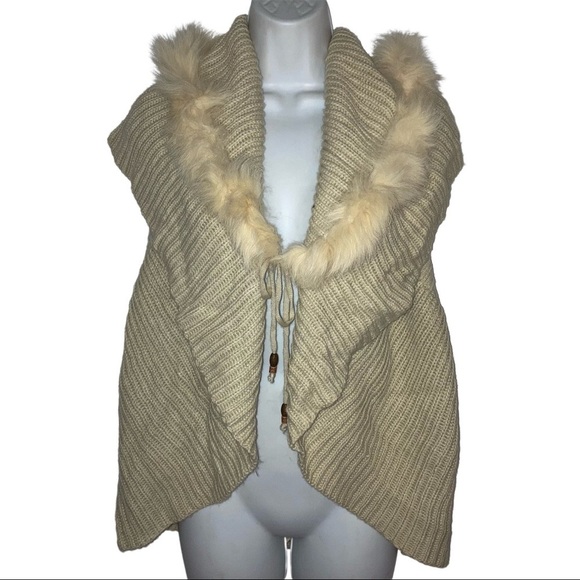 Sisters Sweaters - Sisters Faux Fur Sweater Knit Boho Vest S Tan